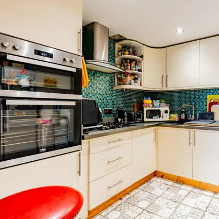 Image 5 - 10 Meadow Street, Bristol, BS11 9AS, United Kingdom - Apartment for sale