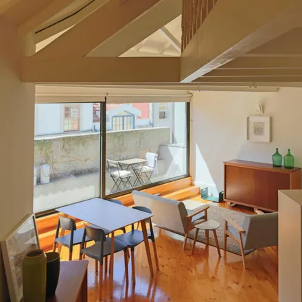 Rent this 1 bed apartment on 2A's Cabeleireiros in Rua do Rosário, 4050-519 Porto