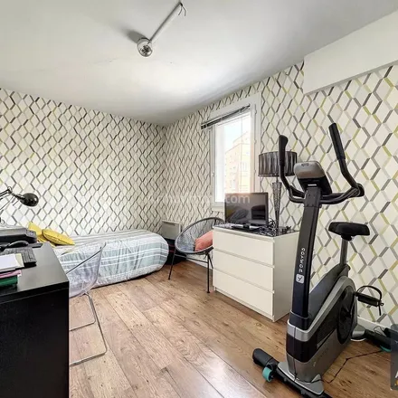 Rent this 5 bed apartment on 4 Avenue Beaulieu in 95600 Eaubonne, France