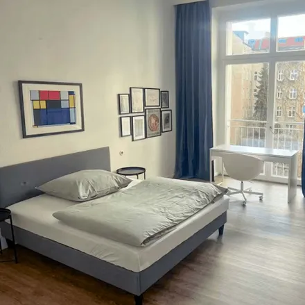 Rent this 3 bed room on Konstanzer Straße 11 in 10707 Berlin, Germany