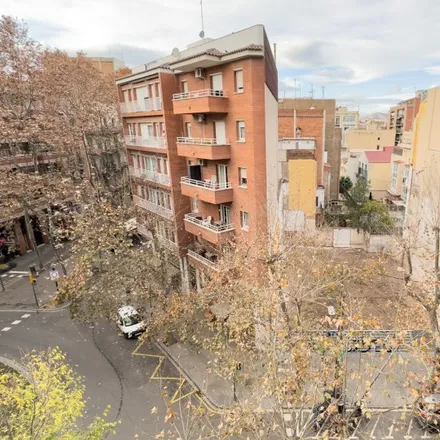 Image 3 - El 58, Rambla del Poblenou, 08001 Barcelona, Spain - Apartment for rent