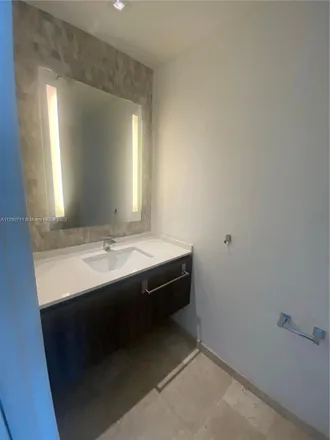 Image 8 - 500 Brickell West Tower, Southeast 6th Street, Miami, FL 33131, USA - Condo for rent