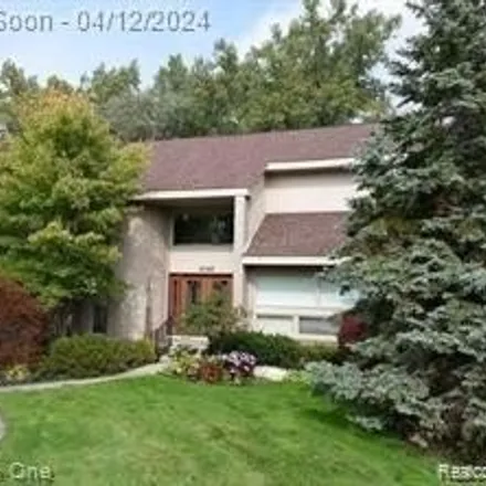 Rent this 5 bed house on 4701 Mada Court in West Bloomfield Township, MI 48322