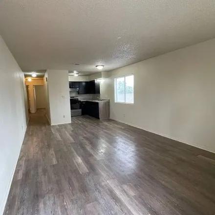 Image 4 - 1863 Blanche Street, Bakersfield, CA 93304, USA - Apartment for rent