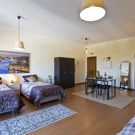 Rent this 1 bed apartment on Porto Luz in Rua dos Mártires da Liberdade, 4050-363 Porto