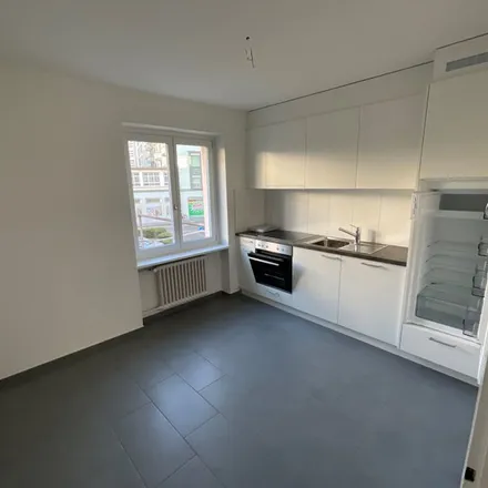 Rent this 3 bed apartment on Rue des Marchandises / Güterstrasse 17 in 2502 Biel/Bienne, Switzerland
