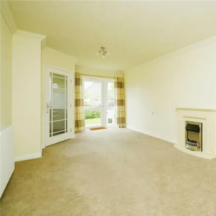 Image 3 - Linden Road, Bicester, OX26 6GE, United Kingdom - Apartment for sale
