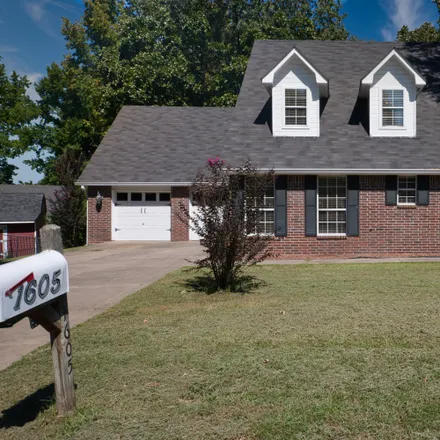 Buy this 3 bed house on 1605 Pluto Place in Russellville, AR 72801
