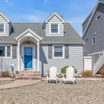 Buy this 4 bed house on 255 Princeton Avenue in Point Pleasant Beach, NJ 08742