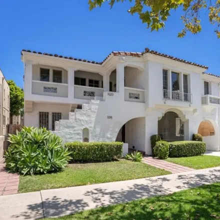 Buy this 6 bed house on 1018 South Crescent Heights Boulevard in Los Angeles, CA 90035