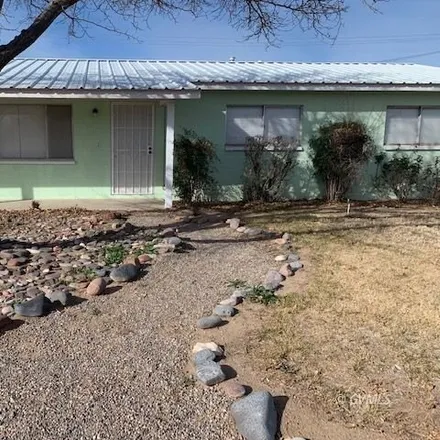 Rent this 3 bed house on 2228 South 10th Avenue in Safford, AZ 85546