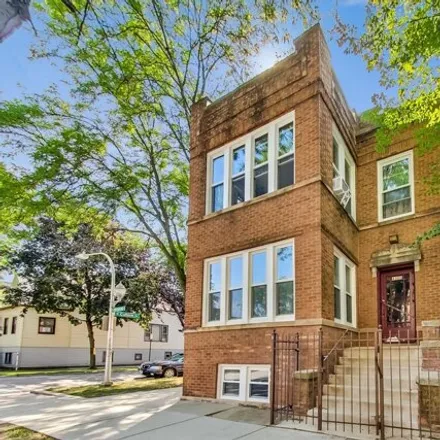 Rent this 3 bed house on 4300 North Richmond Street in Chicago, IL 60625