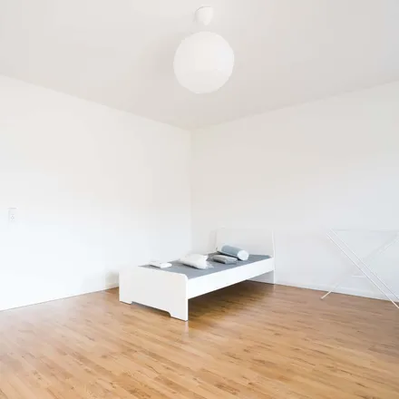 Image 4 - Kölner Landstraße 352, 40589 Dusseldorf, Germany - Room for rent