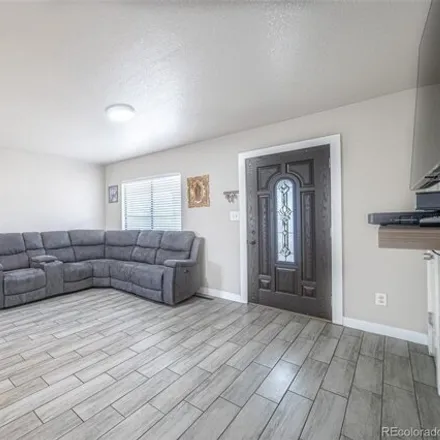 Image 4 - 3250 West Walsh Place, Denver, CO 80219, USA - House for sale