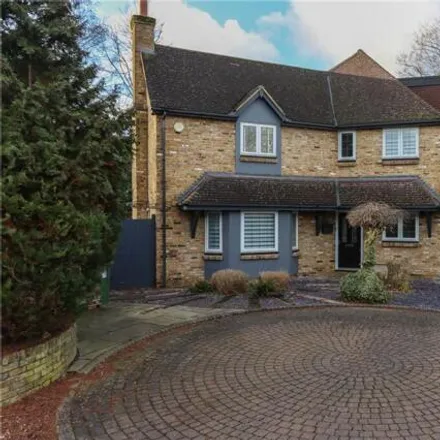 Buy this 6 bed house on Manor Road in North Watford, WD17 4PX
