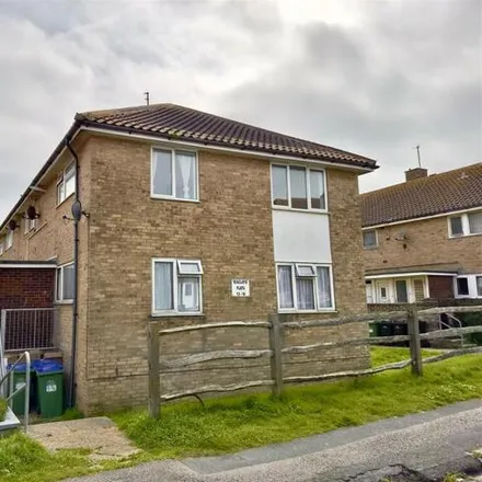 Rent this 2 bed apartment on Buckhurst Road in Peacehaven, BN10 7BP