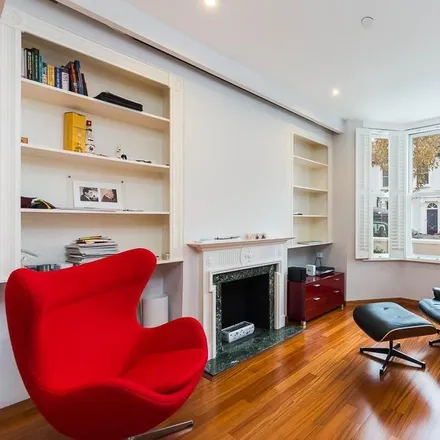 Image 4 - Burnthwaite Road, London, SW6 5BQ, United Kingdom - Townhouse for rent