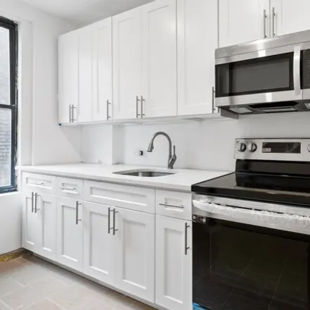 Image 1 - 303 West 122nd Street, New York, NY 10027, USA - Apartment for sale