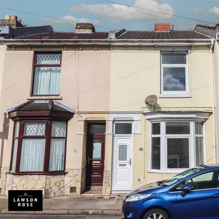 Rent this 3 bed townhouse on Reginald Road in Portsmouth, PO4 9HS