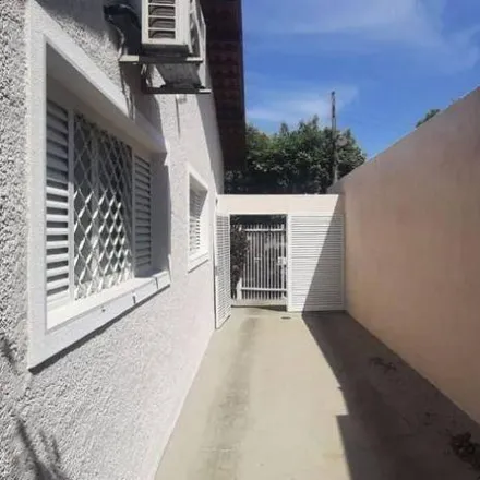 Buy this 3 bed house on Rua Antônio Pereira Braga in Jardim Fuscaldo, São José do Rio Preto - SP