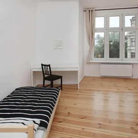 Rent this 6 bed apartment on Gudé in Köpenicker Straße 1, 10997 Berlin