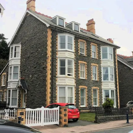 Rent this 2 bed apartment on North Road in Aberystwyth, SY23 2FA