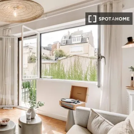 Rent this studio apartment on 18 Rue de l'Yvette in 75016 Paris, France