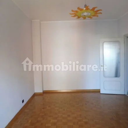 Image 2 - Via Tiziano Vecellio 3, 10126 Turin TO, Italy - Apartment for rent