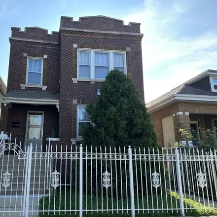 Rent this 2 bed house on 5349 S Fairfield Ave Unit 2 in Chicago, Illinois