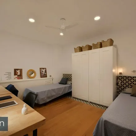 Rent this 8 bed apartment on Carrer de Balmes in 337, 08006 Barcelona