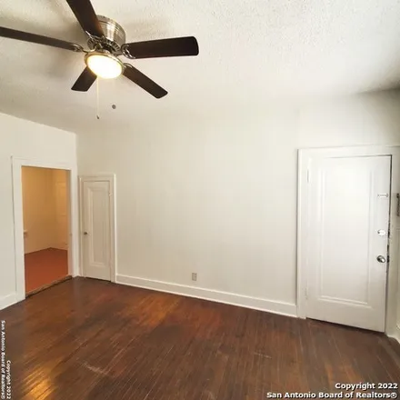 Image 4 - West Summit Avenue, San Antonio, TX 78201, USA - Duplex for rent