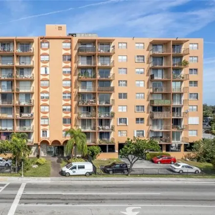 Buy this 1 bed condo on 1465 Northeast 123rd Street in North Miami, FL 33161