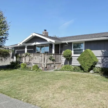 Buy this 3 bed house on 2013 Ernest Way in Humboldt County, CA 95521