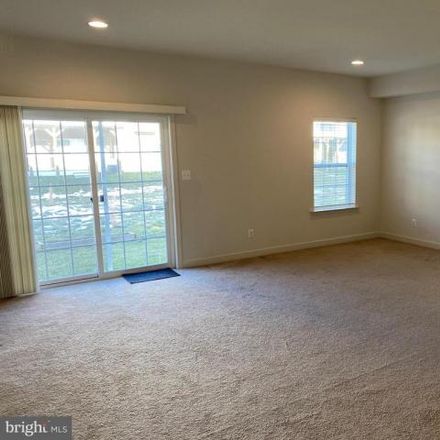 Rent this 3 bed condo on 304 Evening Star Drive in Lipins Corner, Pasadena