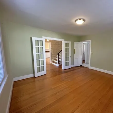 Image 4 - 127 Piedmont Avenue North, Charlottesville, VA 22903, USA - House for rent