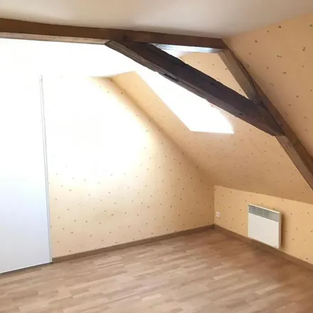 Rent this 4 bed apartment on 8 Rue de Chenonceaux in 37150 Luzillé, France