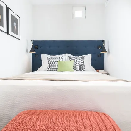 Rent this 1 bed apartment on El Museo del Tarot in Calle de San Alberto, 1