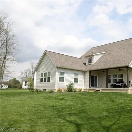 Image 4 - 8602 Lincolnshire Court, Westfield Center, Medina County, OH 44251, USA - House for sale
