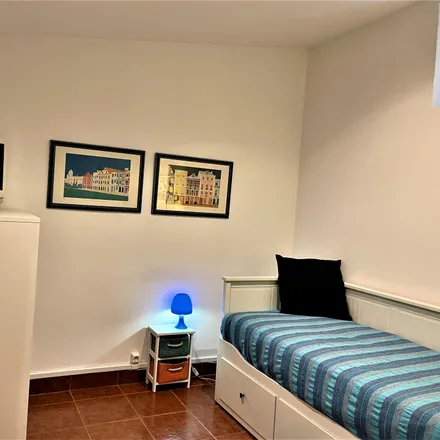 Rent this 1 bed apartment on Advogados Paula Bernardo in Rua Marechal Gomes da Costa 211, 2750-836 Carcavelos e Parede