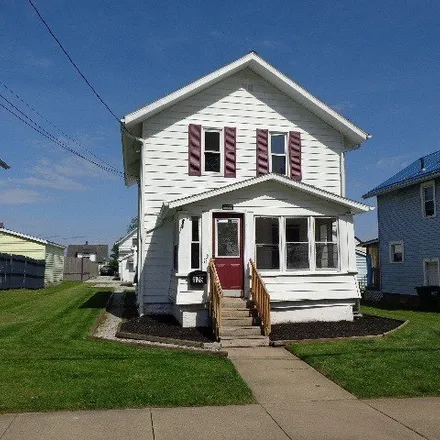 Buy this 3 bed house on 177 23rd Street Northwest in Barberton, OH 44203