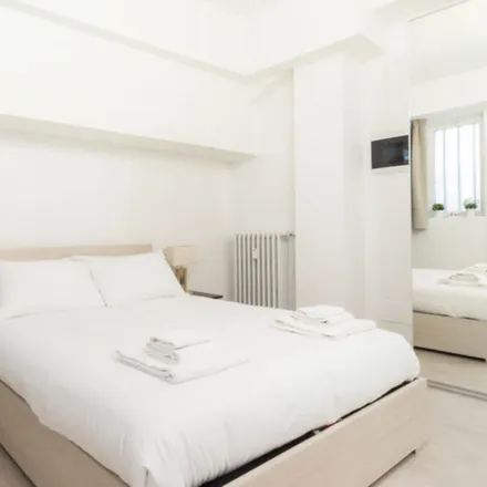 Image 2 - Via Giovanni da Milano, 6, 20133 Milan MI, Italy - Apartment for rent