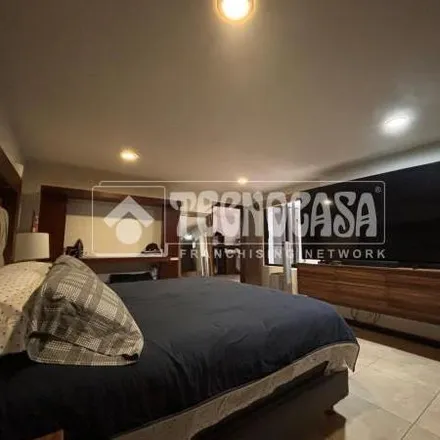Buy this 8 bed house on Calle Herrera y Cairo in Circunvalación Guevara, 44670 Guadalajara