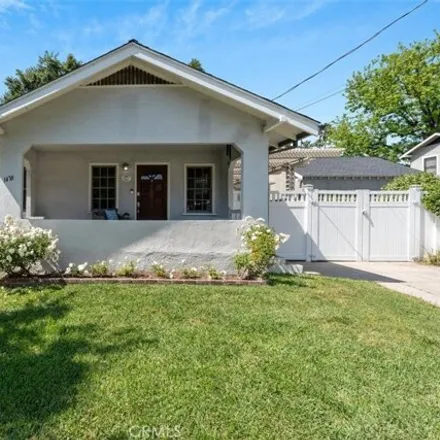 Buy this 2 bed house on 1478 North Wilson Avenue in Pasadena, CA 91104