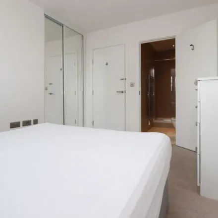 Rent this 3 bed apartment on Mulbery House in Parkside Avenue, London