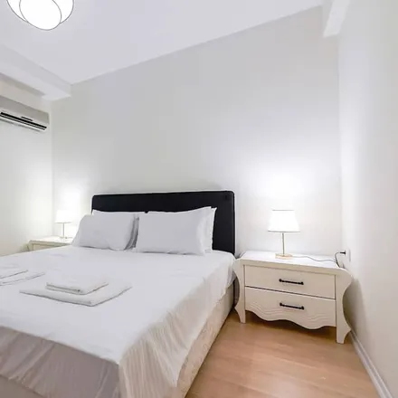Rent this 1 bed apartment on 07160 Muratpaşa