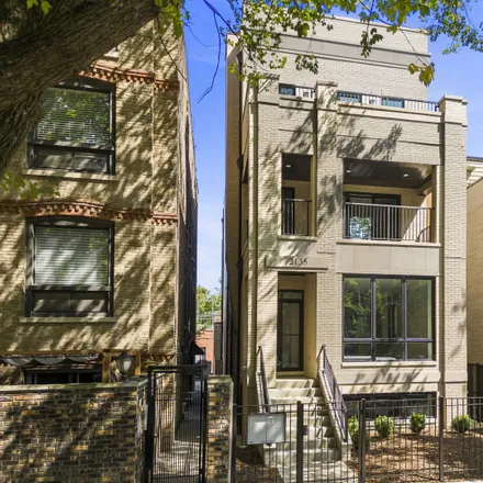 Image 1 - 2117 North Lakewood Avenue, Chicago, IL 60614, USA - House for rent