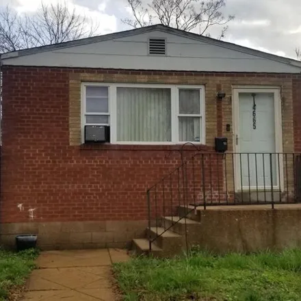 Buy this 2 bed house on Saint Louis Avenue in St. Louis, MO 63115