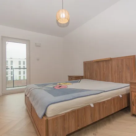 Rent this 3 bed apartment on Szycie i naprawa żagli in Przestrzenna, 70-767 Szczecin