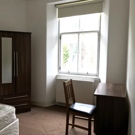 Image 5 - Munro Guest House, 14 Princes Street, Stirling, FK8 1HQ, United Kingdom - Apartment for rent