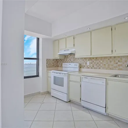Image 6 - 780 Northeast 69th Street, Miami, FL 33138, USA - Apartment for rent
